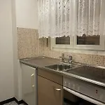 Haus Atlantic アパート ロイカーバード
